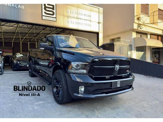 RAM CLASSIC 5.7 V8 GASOLINA R/T CD 4X4 AUTOMÁTICO RAM CLASSIC 5.7 V8 GASOLINA R/T CD 4X4 AUTOMÁTICO